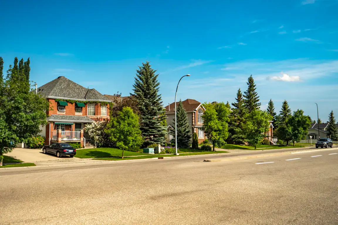 Scenic Acres property and community context